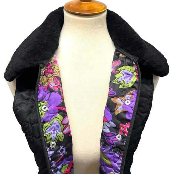 Lilly Pulitzer Black Quilted Snap Front Plush Sherpa Collar Puffy Vest Medium - Picture 3 of 14